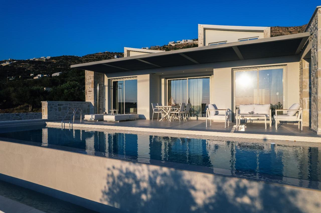 Petras Luxury Villa *