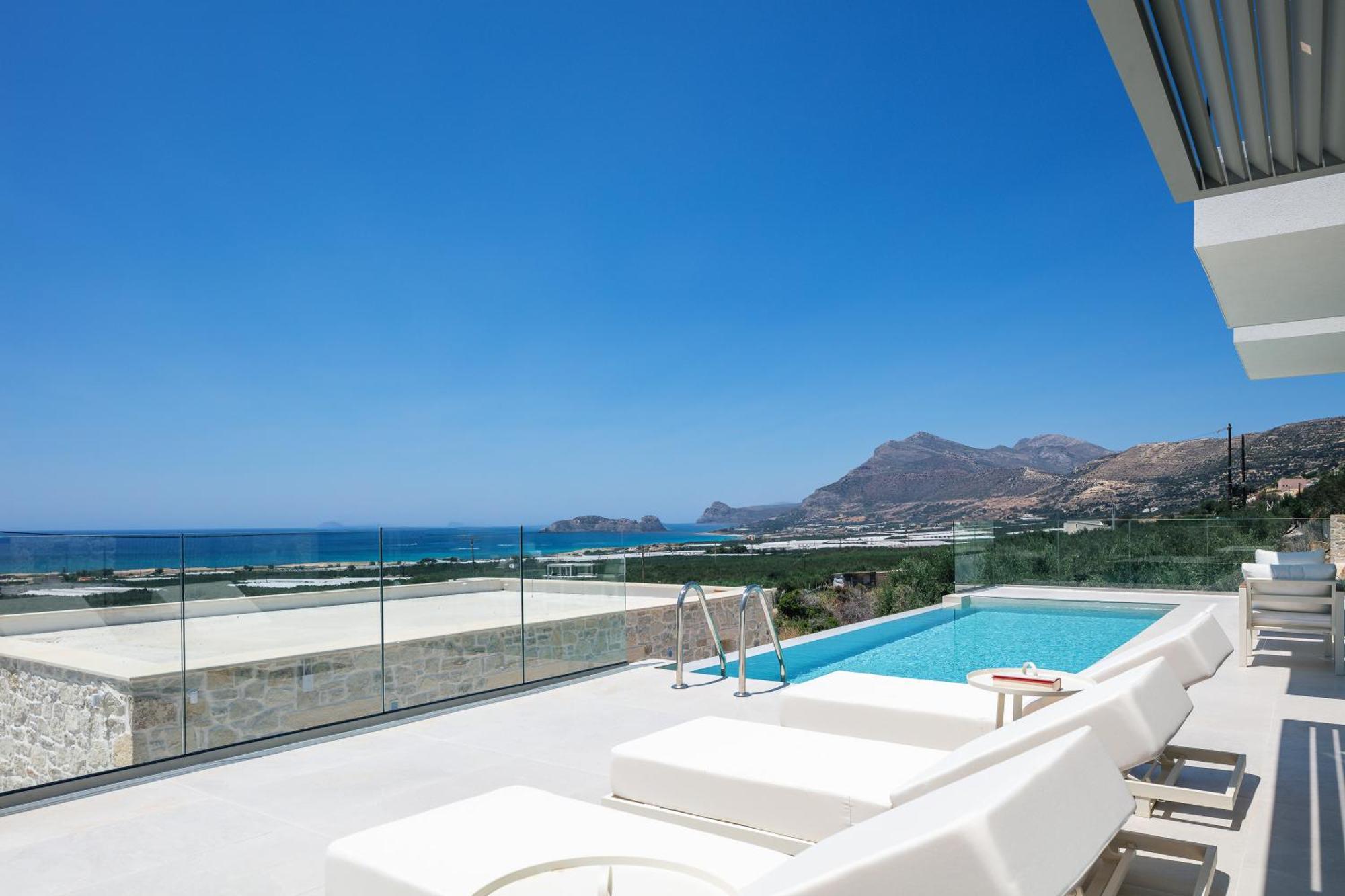 Petras Luxury *